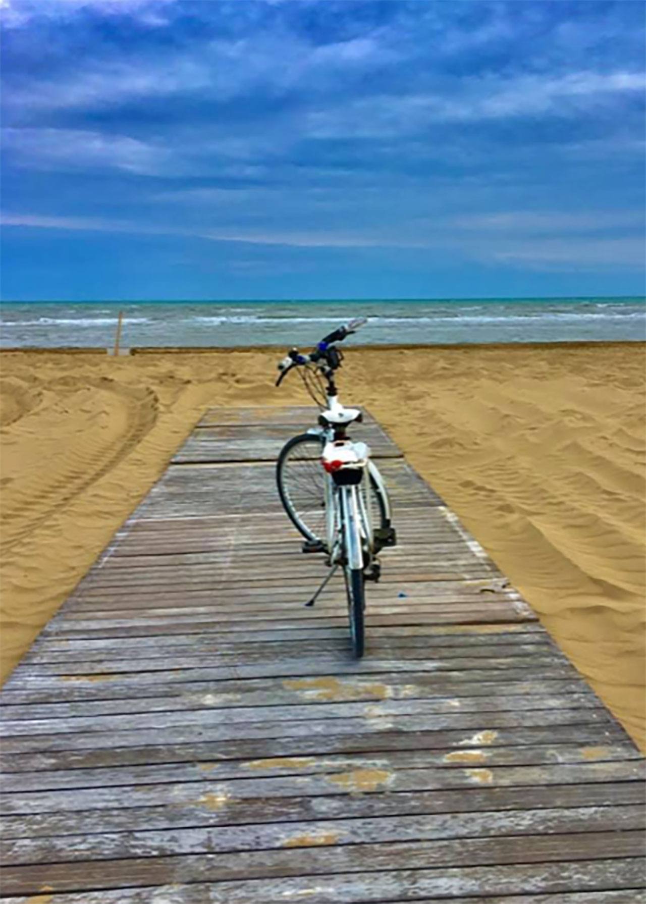 Bibione in bicicletta, percorsi, servizi, itinerari | 1 - Hotel Bibione